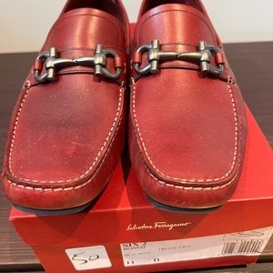 Ferragamo Drivers Burgundy